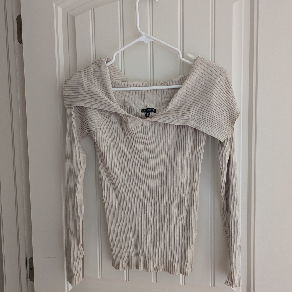 Dynamite Off-the-Shoulder Ribbed Sweater in Cream